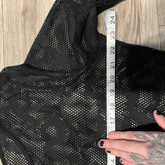 Bat print fishnet maxi Dress - Picture 4 of 4